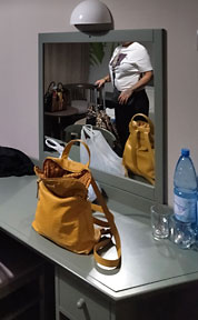 � �������