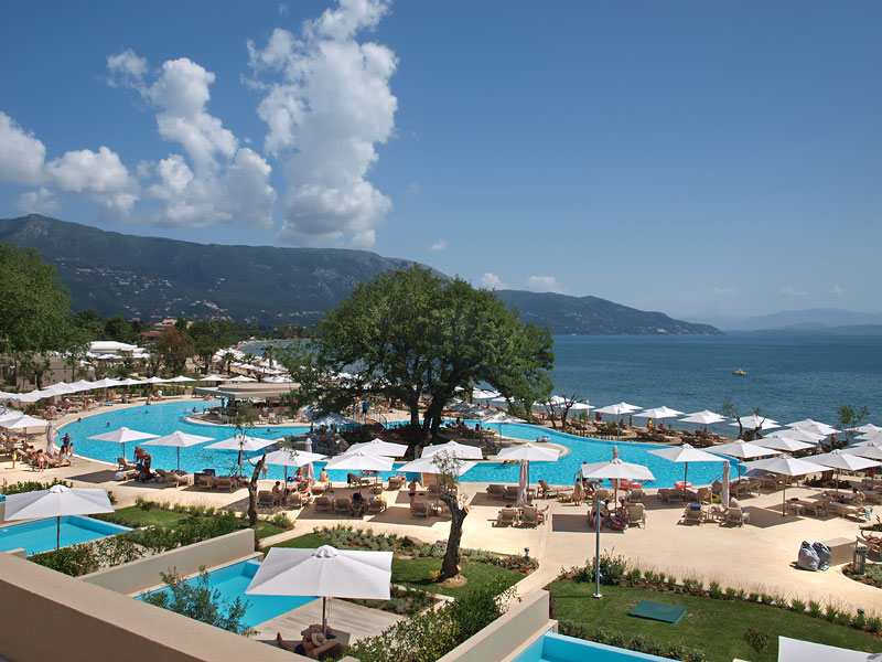 ������� ���������: Ikos Resorts. ����� �����