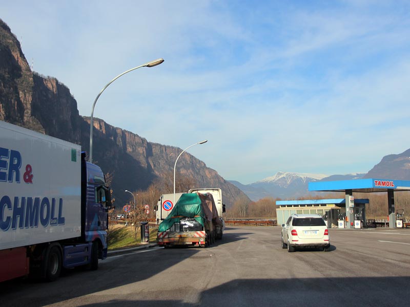 ������� ���������: ������� 20 �����. �� ������ � ����-�������