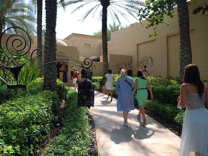 ������� ���������: ������������ �������� �������. Royal Mirage