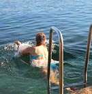 �������