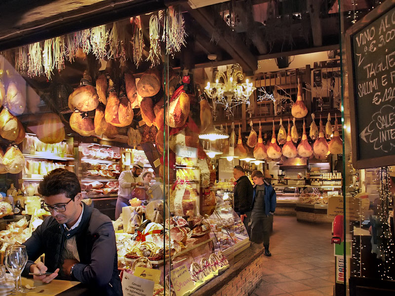 ������� ���������: ����������. � ��������� �����