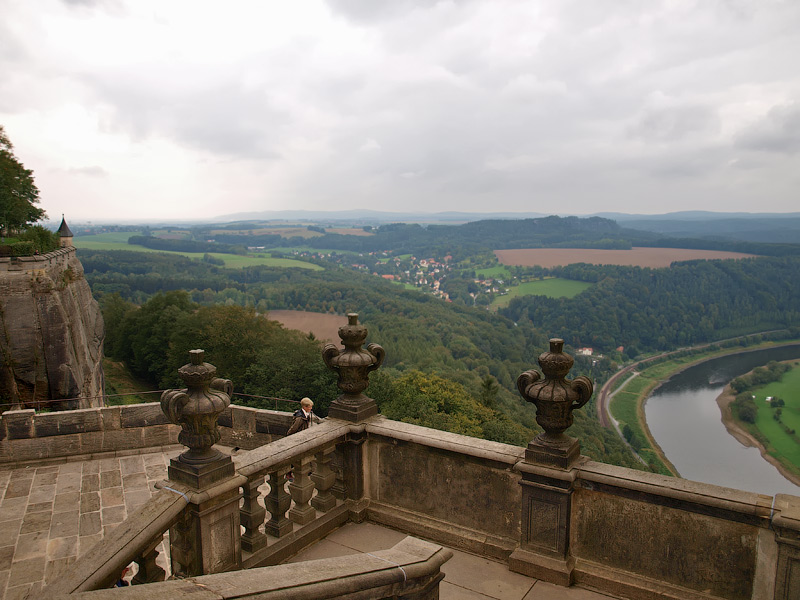 ������� ���������: � ������� ������ ����� �������  . ������� ��������� ��������