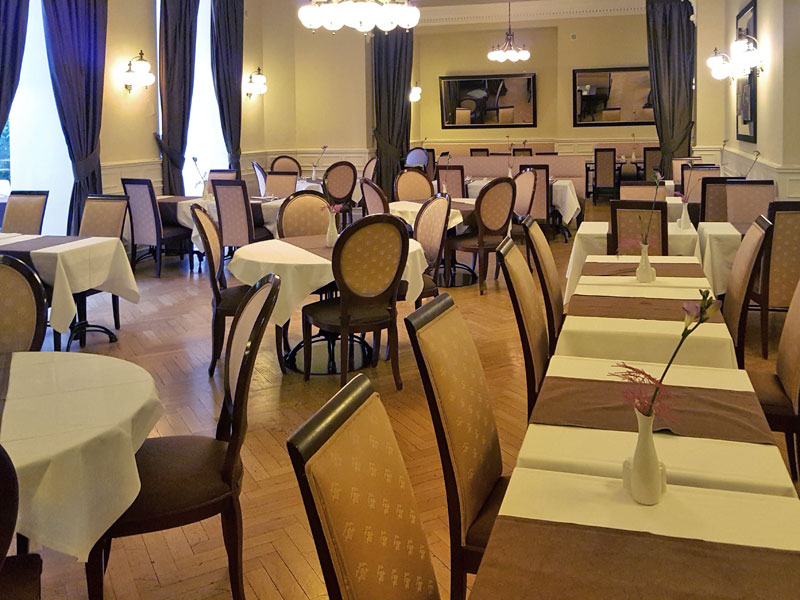 ������� ���������: ��� ��� �����. ����� CENTRY old town 4*