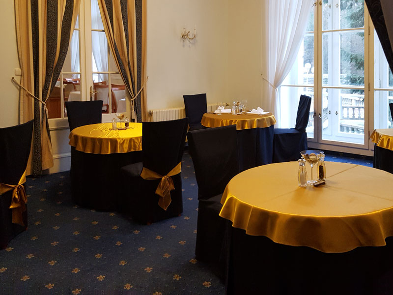 ������� ���������: ������. ����� CURIE***