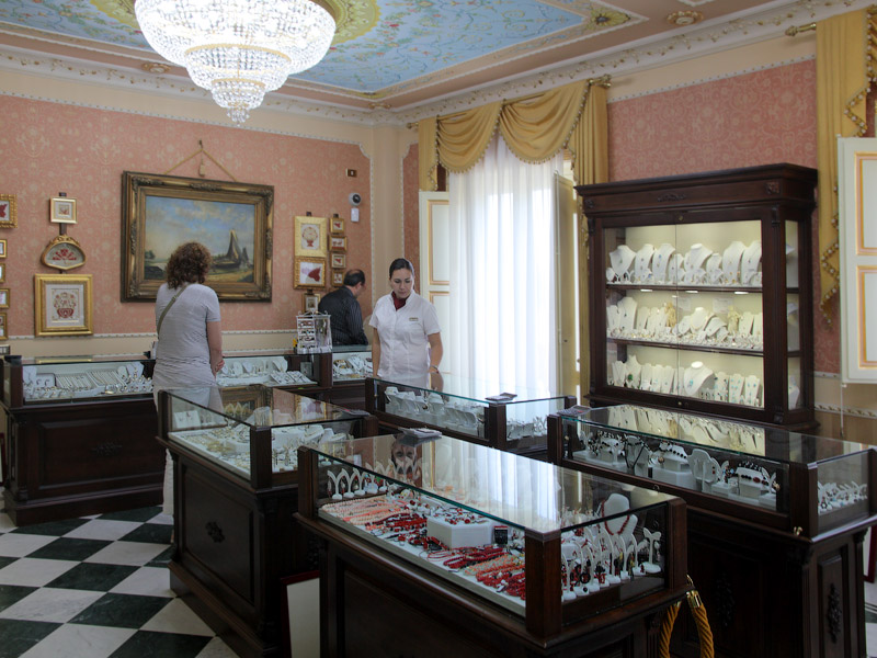 ������� ���������: ��������-�������. �� ��������� �������