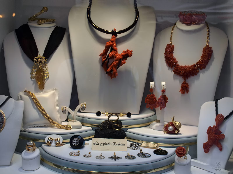 ������� ���������: ��������� �������. �������� � �����������