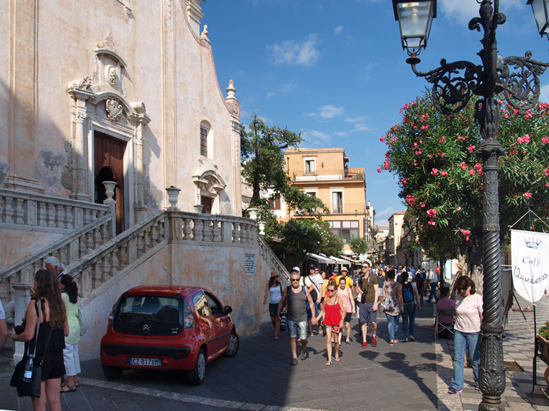 ������� ���������: Corso Umberto. ����� �� ����������� �����, ��������� ������� I