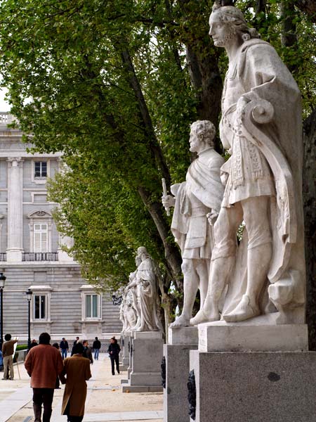 ������� ���������: ������������ ����� � ������ �������������. �������� � ������