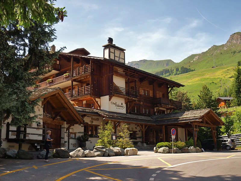 ������� ���������: Chalet d'Adrien. ���������� � ������