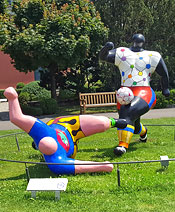 ����������